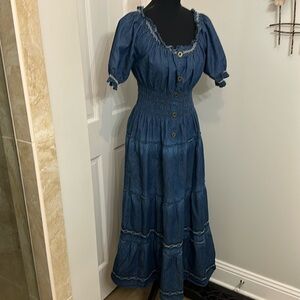 Lapis denim chambray  dress tiered smocked waist medium light weight puff sleeve